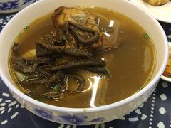 -小杨生煎(金山百联购物中心3楼店)