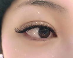 -花系美·美甲美睫精品店