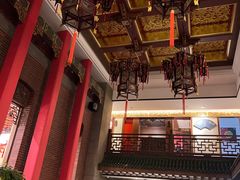 -梅龙镇酒家(南京西路总店)