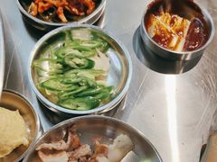 -哈哈碳都·牛肋条无限自助烤肉(宝龙店)