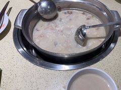 -煲大王猪肚鸡·椰子鸡火锅(红谷滩万达店)