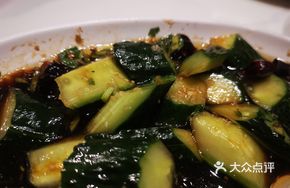 Spicy Oil Tossed Cucumber