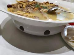 -一家人(凯旋路店)