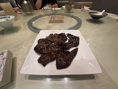 -莲餐厅·湖北菜·潜江小龙虾店(愚园路店)