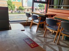 靠窗位-季季红火锅(文化大厦店)