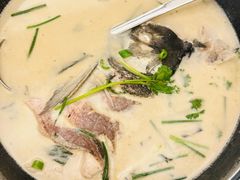 -饭怕鱼·黄焖鲟龙鱼(湖大店)