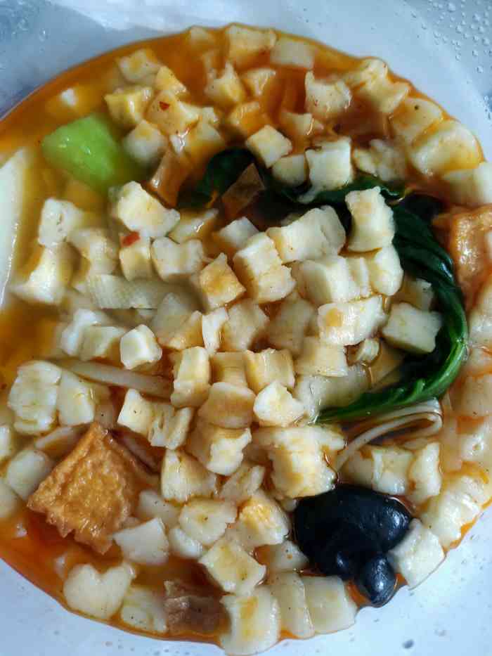 打分    /人 喜欢吃煮馍粉条两搅加鱼豆腐和麻花