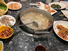 -一席地·本地鸡窝·杭帮鸡火锅(萧山银隆百货店)