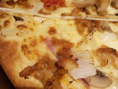新奥尔良风情烤肉比萨-必胜客(欧亚卖场店)