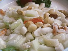 -东方之猪四更烤乳猪(金垦总店)