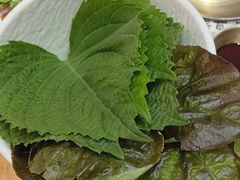 -青瓦餐厅·生鱼片·韩园烤肉(西塔店)