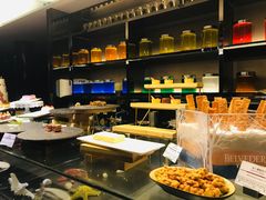 -唐拉雅秀酒店-西锦汇空中BBQ·思创餐厅