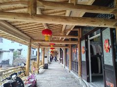 -丝绸小镇荻港古村