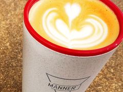 燕麦澳白-Manner Coffee(芮欧百货店)