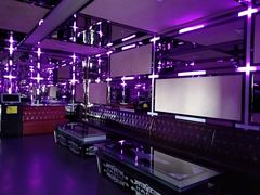 -世代星球·保龄球·镭战真人CS·团建(杨浦店)