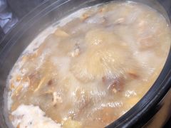 -菌海森林·非遗野生菌火锅(西山区滇池路摩根道店)