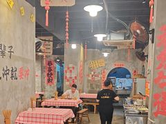 -老方桌烂蹄花川菜馆(九龙坡店)