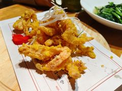 香酥蛋黄虾-马灯部落·西湖边的创意山景餐厅(虎跑动物园店)