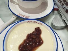 红豆双皮奶-五条人糖水铺-宽厚里店