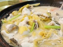 -品香菜馆(旗峰路中侨大厦店)