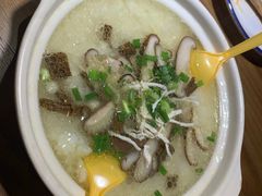-二孃鸡爪爪(东风路总店)
