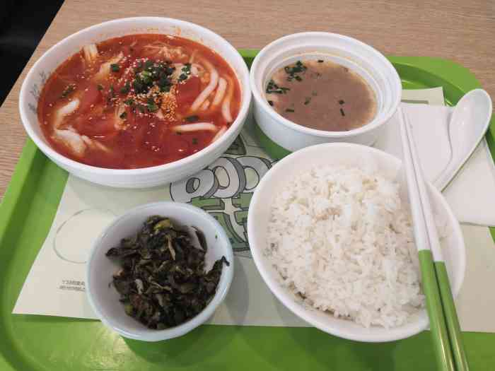 老乡鸡(紫桐新村店)-"快餐环境还不错,最近早餐好像调价了,还少.