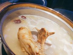 -千岛蚝高压锅生蚝·人参火锅(白云万达店)