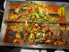 -鸣记脆皮烤鱼·海鲜烤鱼(亿合城店)