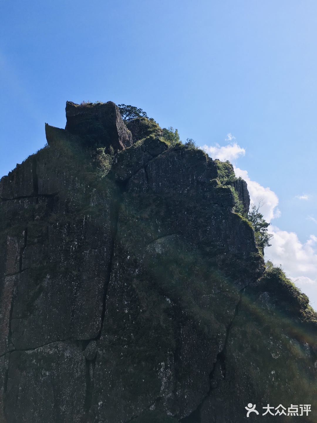 周末去爬山吧--美丽的七仙岭在等你！