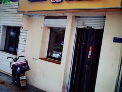 门面-多鱼炸串麻辣烫(闽江路店)