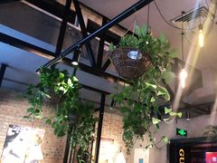 -管氏翅吧(护国寺店)