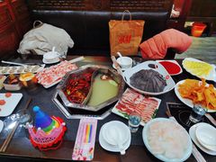 -鼎汇丰重庆老火锅(鞍顺园店)