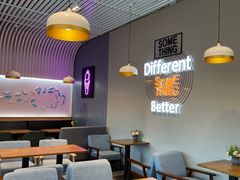 大堂-DQ·蛋糕·冰淇淋(江北机场T2A店)