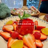 杭州的！杭州的！ 中山北路甜品天堂！唯一的缺点是不能邮寄[流泪]