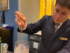 -龙虾酒吧扒房(宁波香格里拉店)