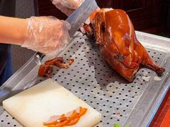 -九紫烤鸭·津粤菜(意式风情街店)