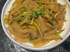 -靠山屯东北农家菜(八龙桥雅苑店)