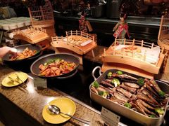 -华邑酒店·鲜艳全日自助餐厅