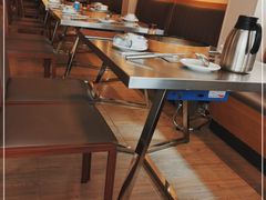 -胡须佬鸡煲四季火锅店(石厦西村直营店)