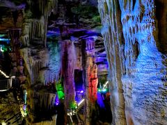 -泰安地下龙宫景区