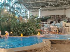 -中家鑫园温泉酒店鑫悦汤泉