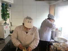 -手劲鱼丸馄饨铺(哈一百店)