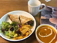 -HELLO 27 意面·沙拉·帕尼尼