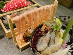 -湊湊火锅·茶憩(打浦桥日月光店)