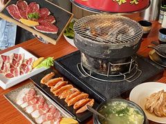 -山之屋炭火烧肉·生啤畅饮(大朗万科中央公园店)