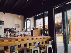 大堂-Metal hands·铁手咖啡