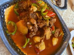 特色的大盘鸡-维吾尔餐厅(宜山路店)