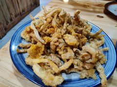 -六禾熏酱小酒馆·东北菜(海甸岛店)