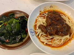 -李与白包子铺(桐梓林店)