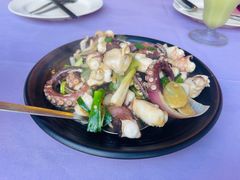 -大树下海鲜饭店